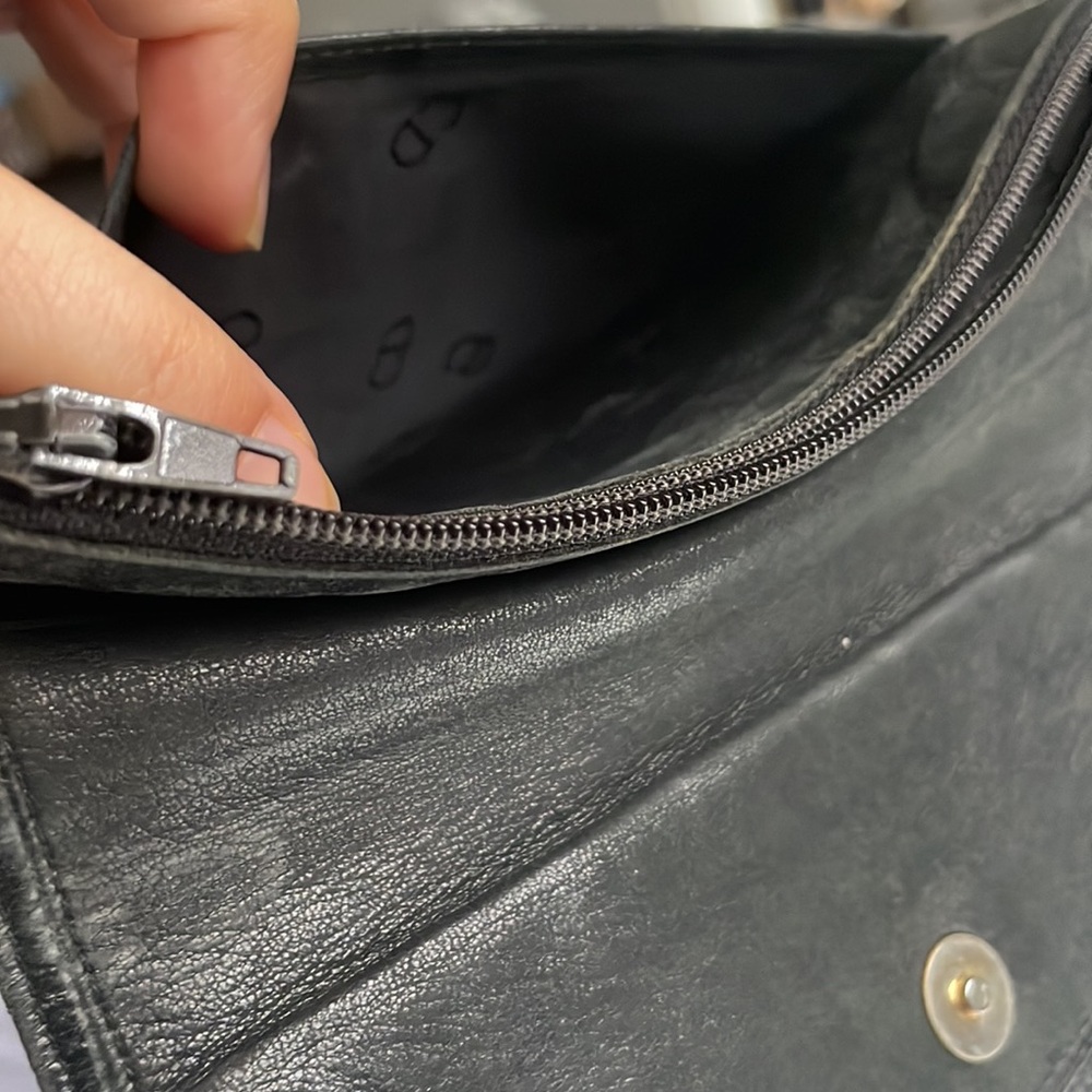Christian Dior Multi-pocket Coin Wallet - Picture 4 of 10